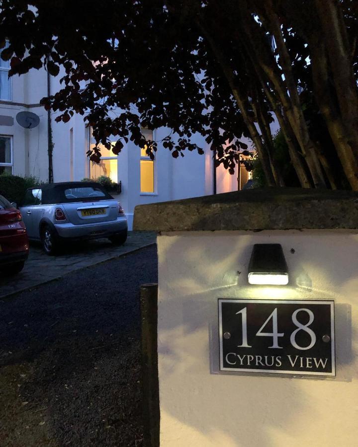 Cyprus View Apartment 2 Belfast Exterior photo