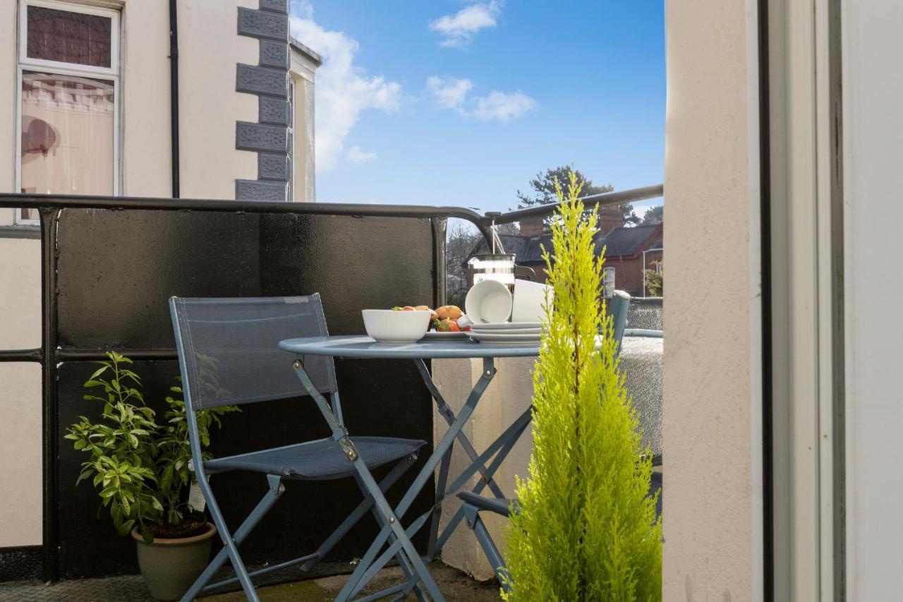Cyprus View Apartment 2 Belfast Exterior photo